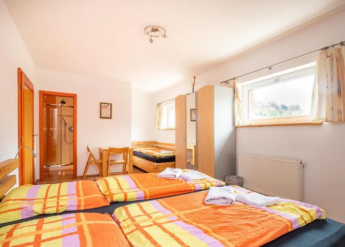 Ubytovani Bezchlebovi Maison d'hôtes Český Krumlov